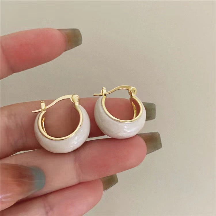 The Mocha Luxe Hoops
