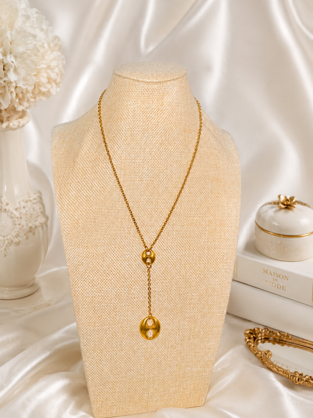 Amour Lariat Necklace