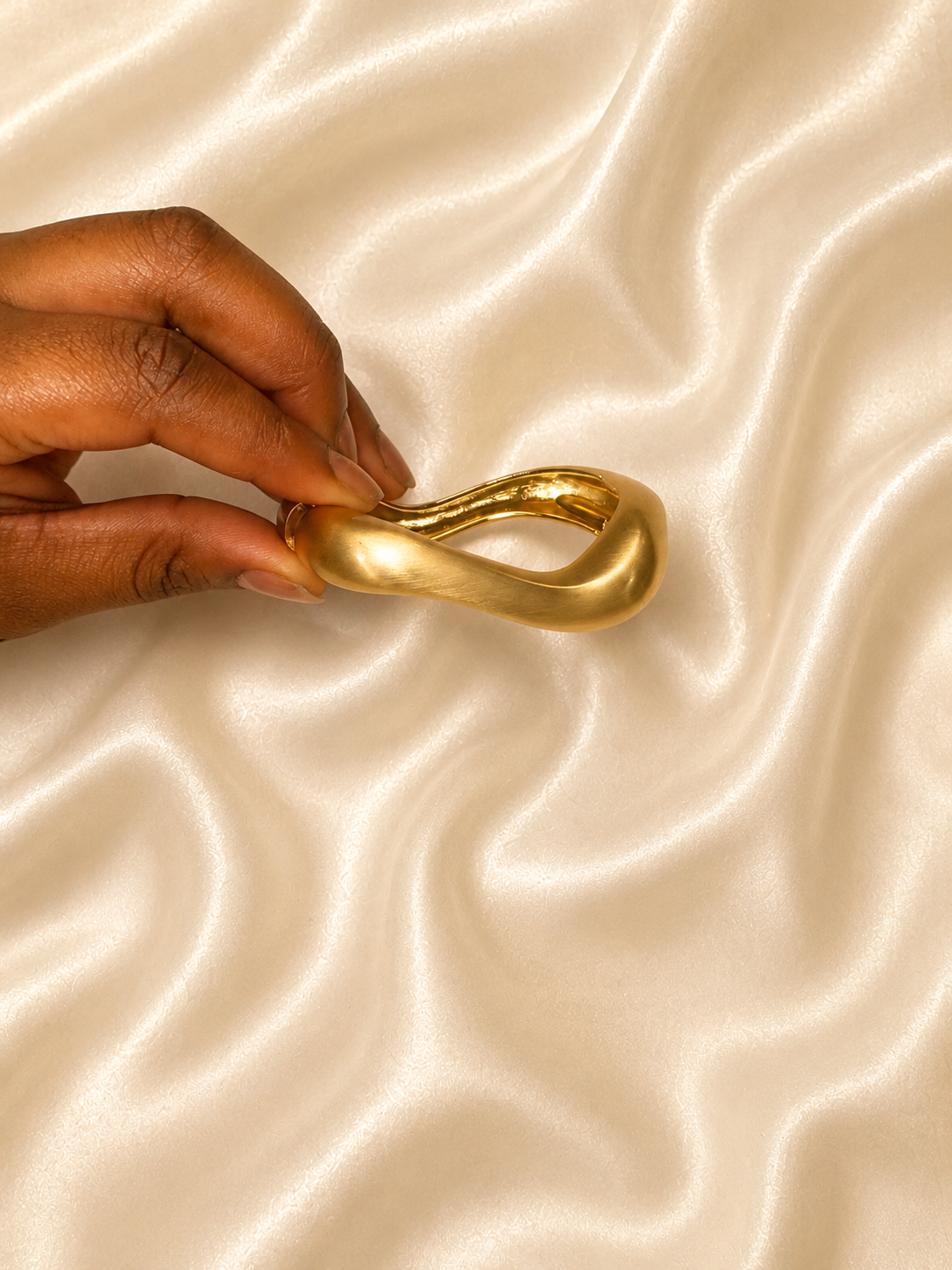 The Aurélie Twist Cuff
