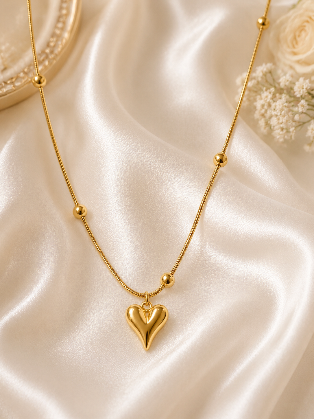 Amour Perlé Necklace