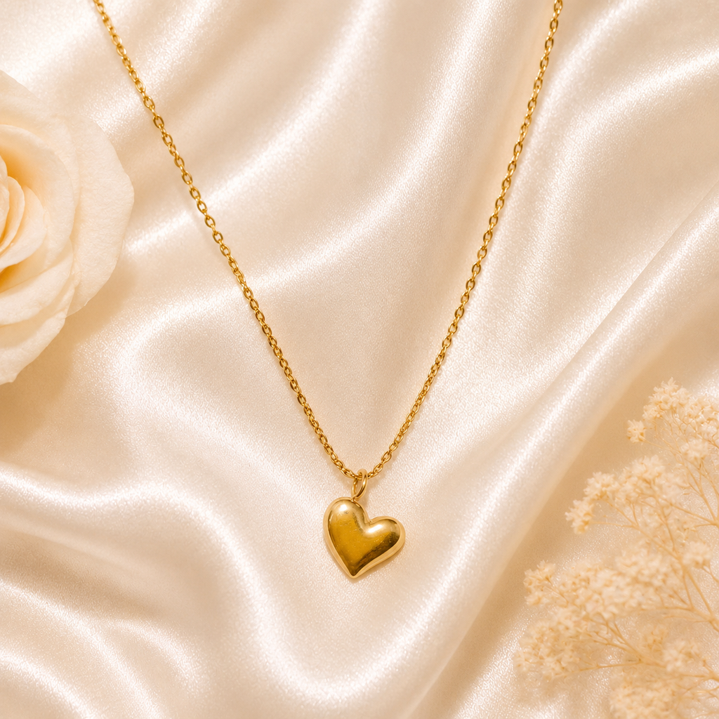 Amour Heart Necklace