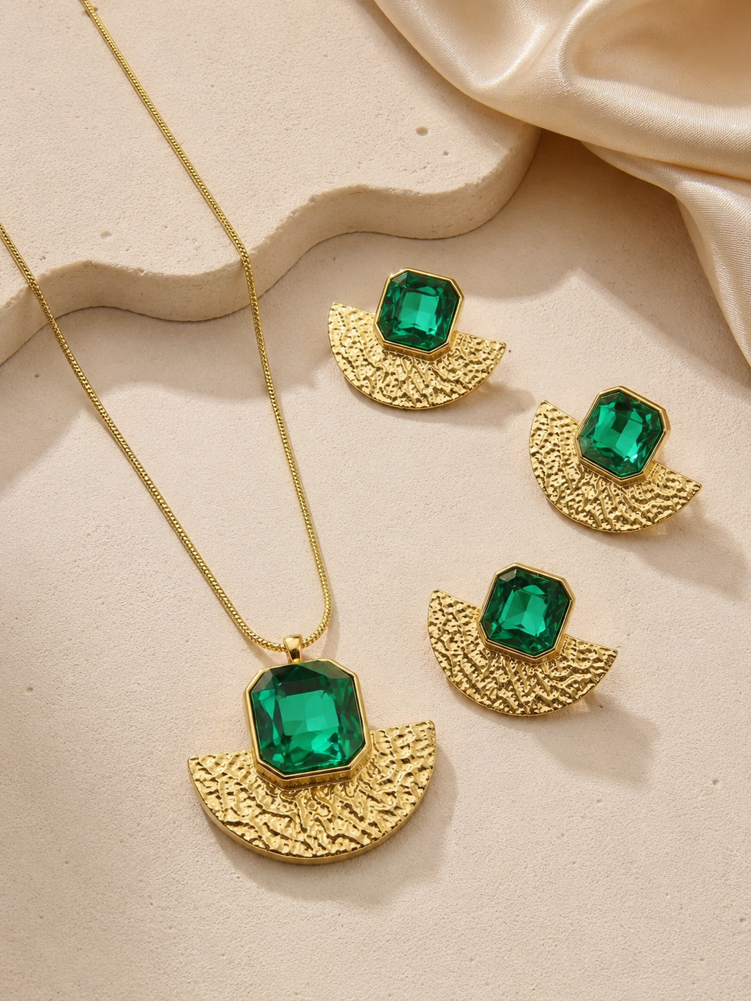 The Luna Charm set