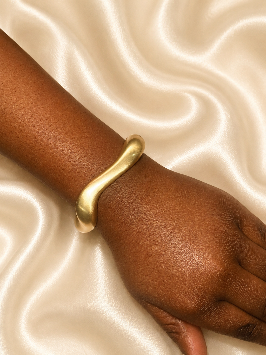 The Aurélie Twist Cuff